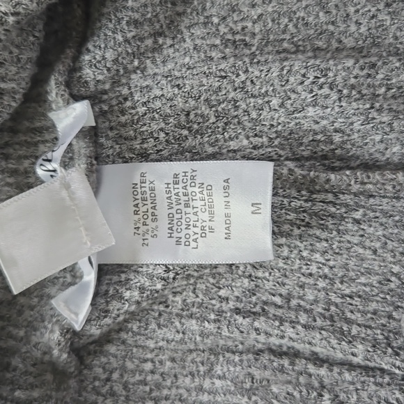 Gray lounge pants - Picture 4 of 10